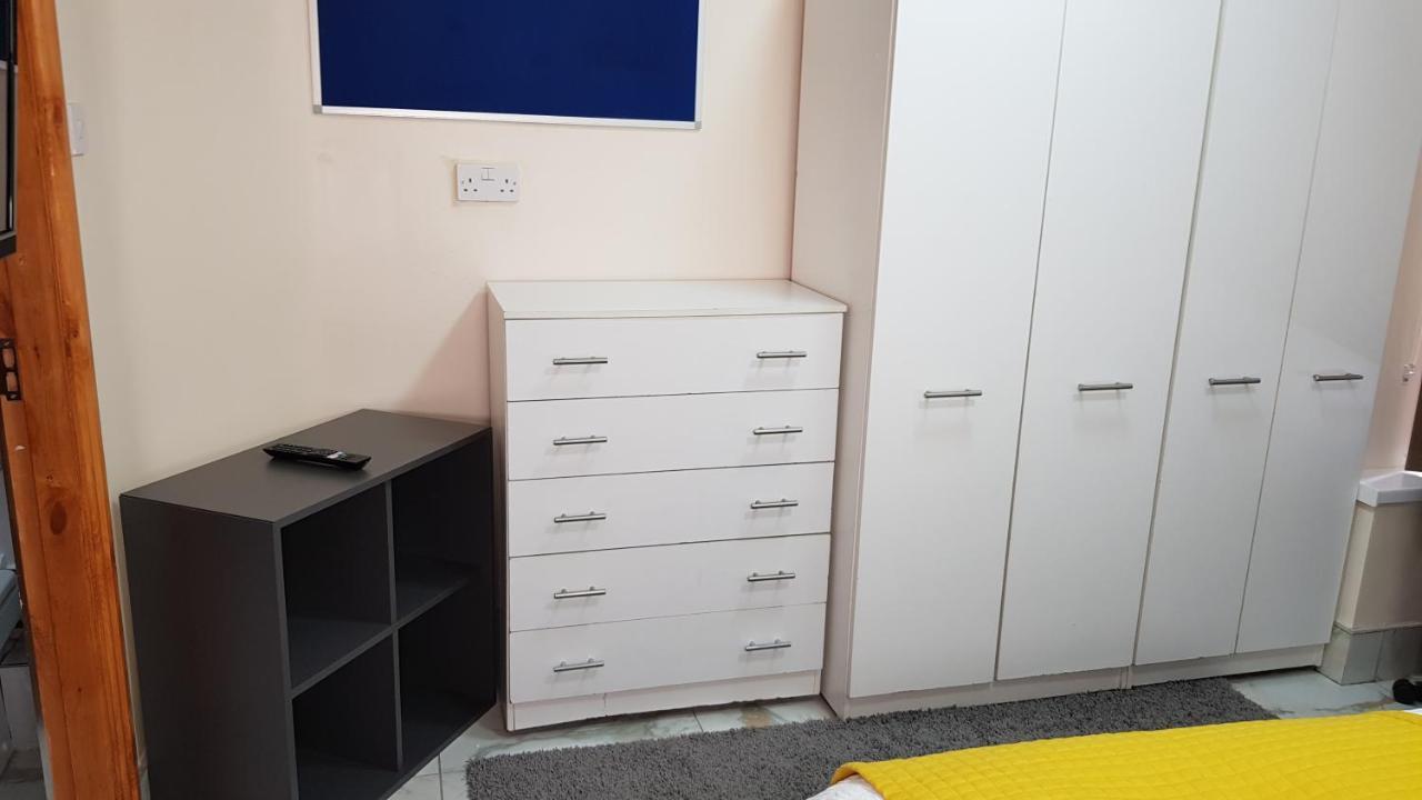 Double Ensuite Near Centre Maison d'hôtes